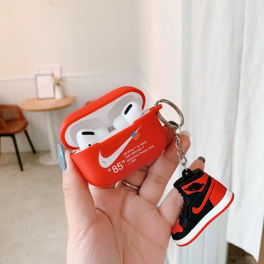 OFF-WHITE AIR JR & 3D Sneaker Keychain AirPods Case